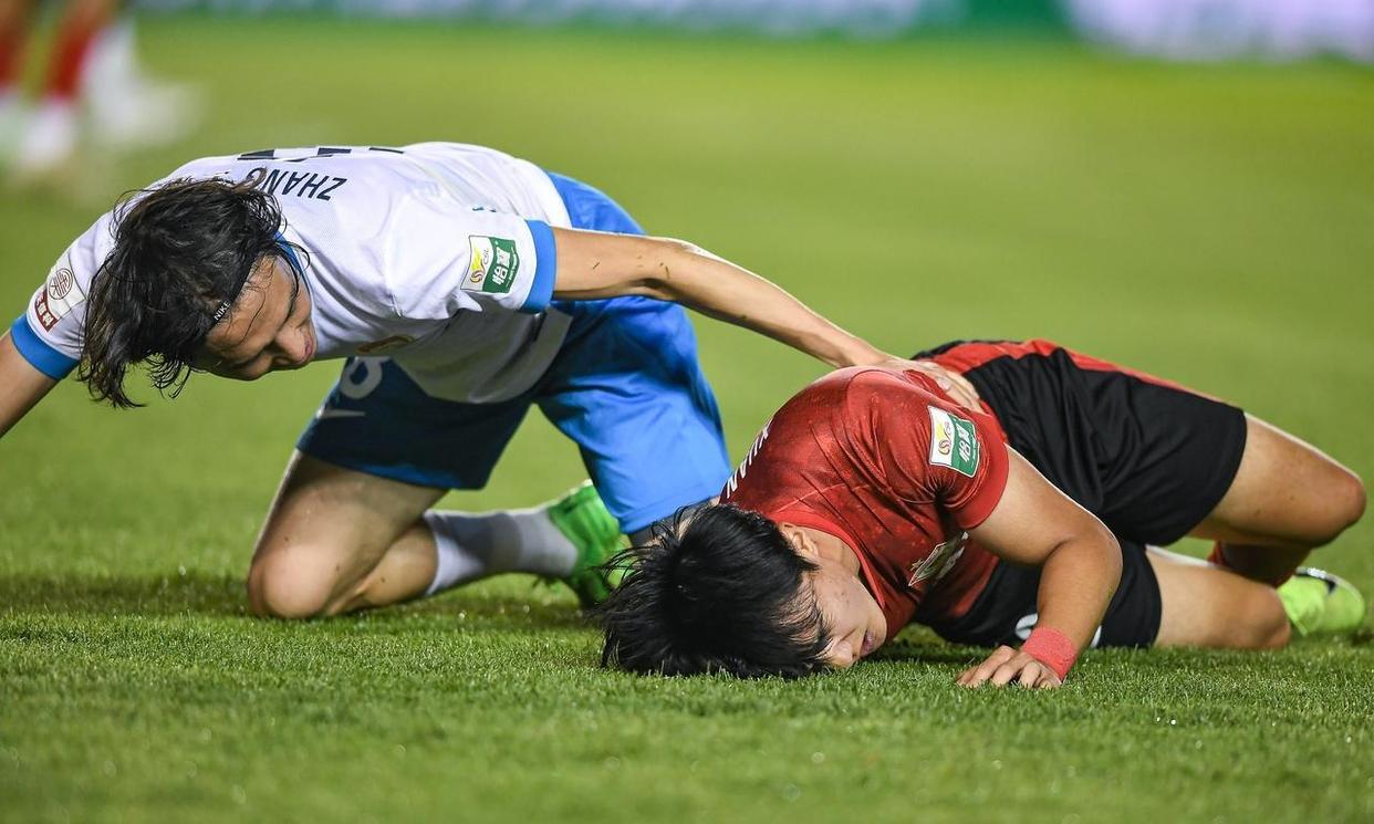 LOL英雄联盟下注平台-包含张呈栋助球队夺冠，上海上港喜获胜利的词条